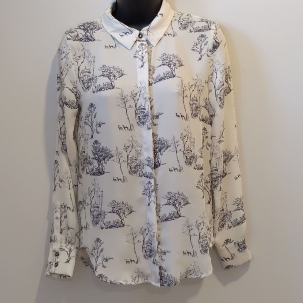 3/30 H&M off white tree print blouse sz 4